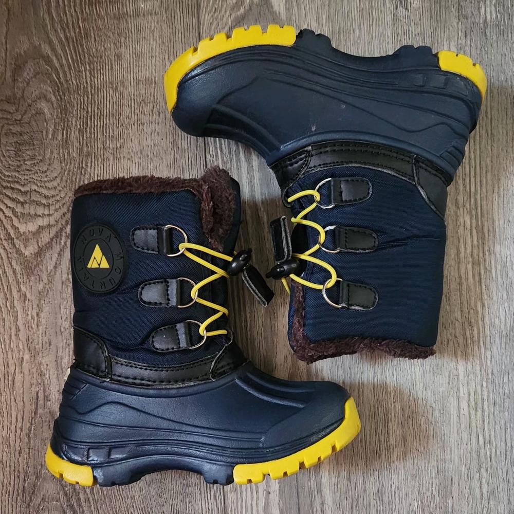Nova Mountain Little Kid's Snow Boots Navy Yellow Size 10.5 Kids